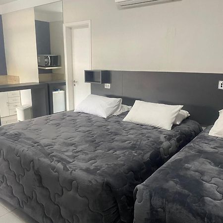 Hotel Veneza Куаба Екстериор снимка