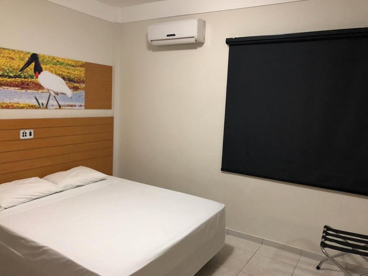 Hotel Veneza Куаба Екстериор снимка